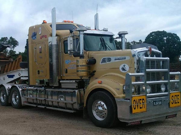 Large Towing Trucks - Fleet vehicle, gallery in Tamworth, NSW